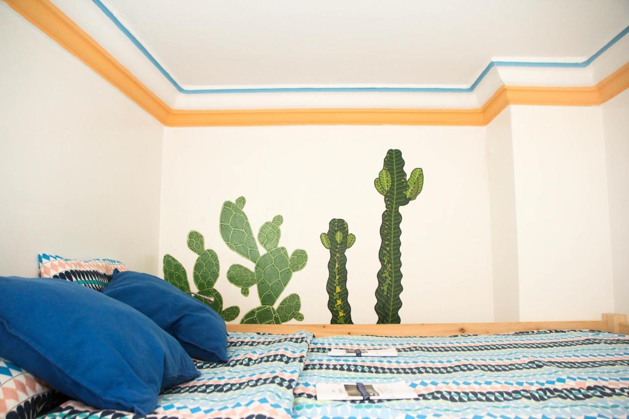 Ifni Surf Hostal Sidi Ifni Exterior photo